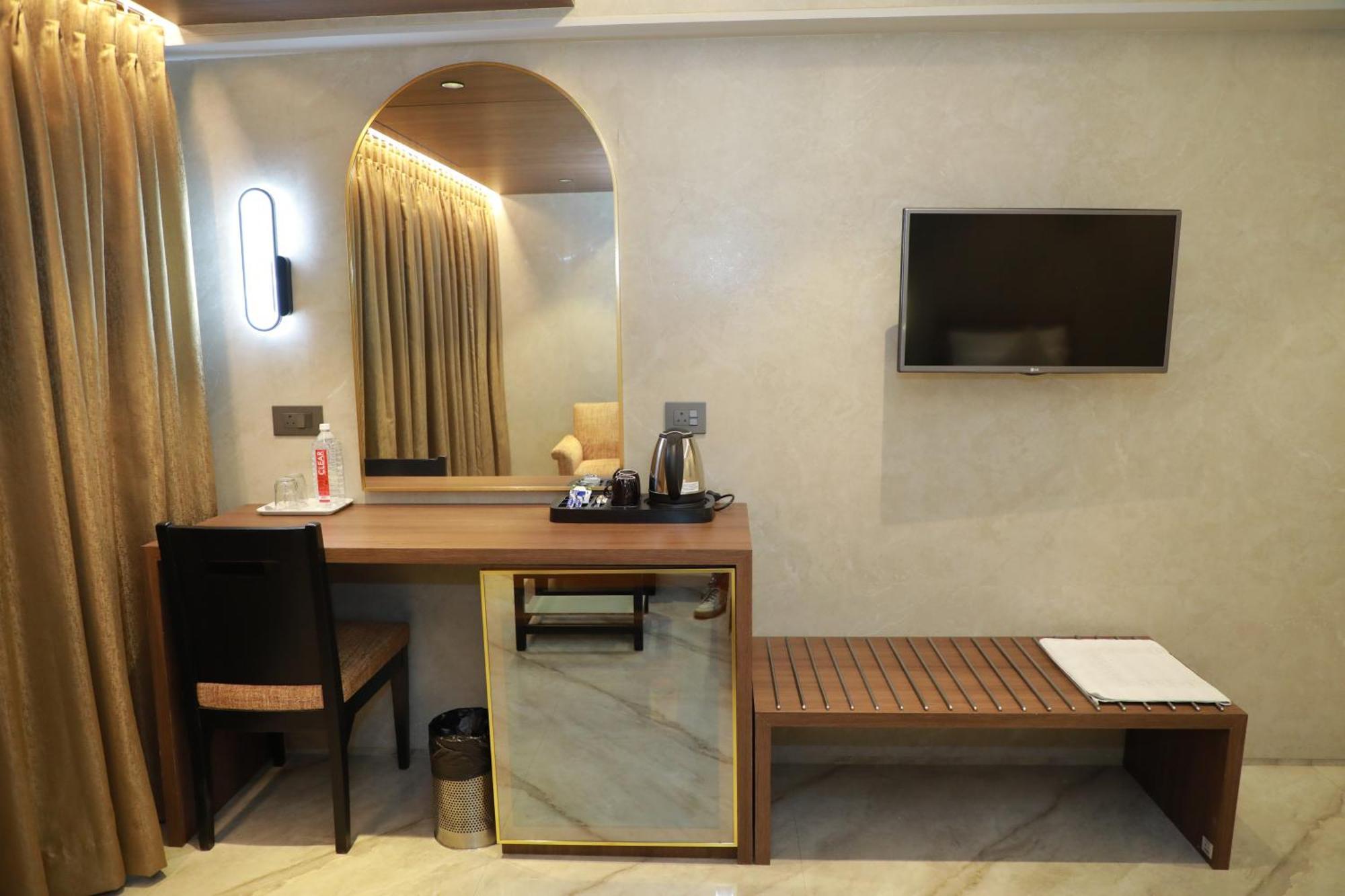 Hotel Archana Residency Mumbai Dış mekan fotoğraf