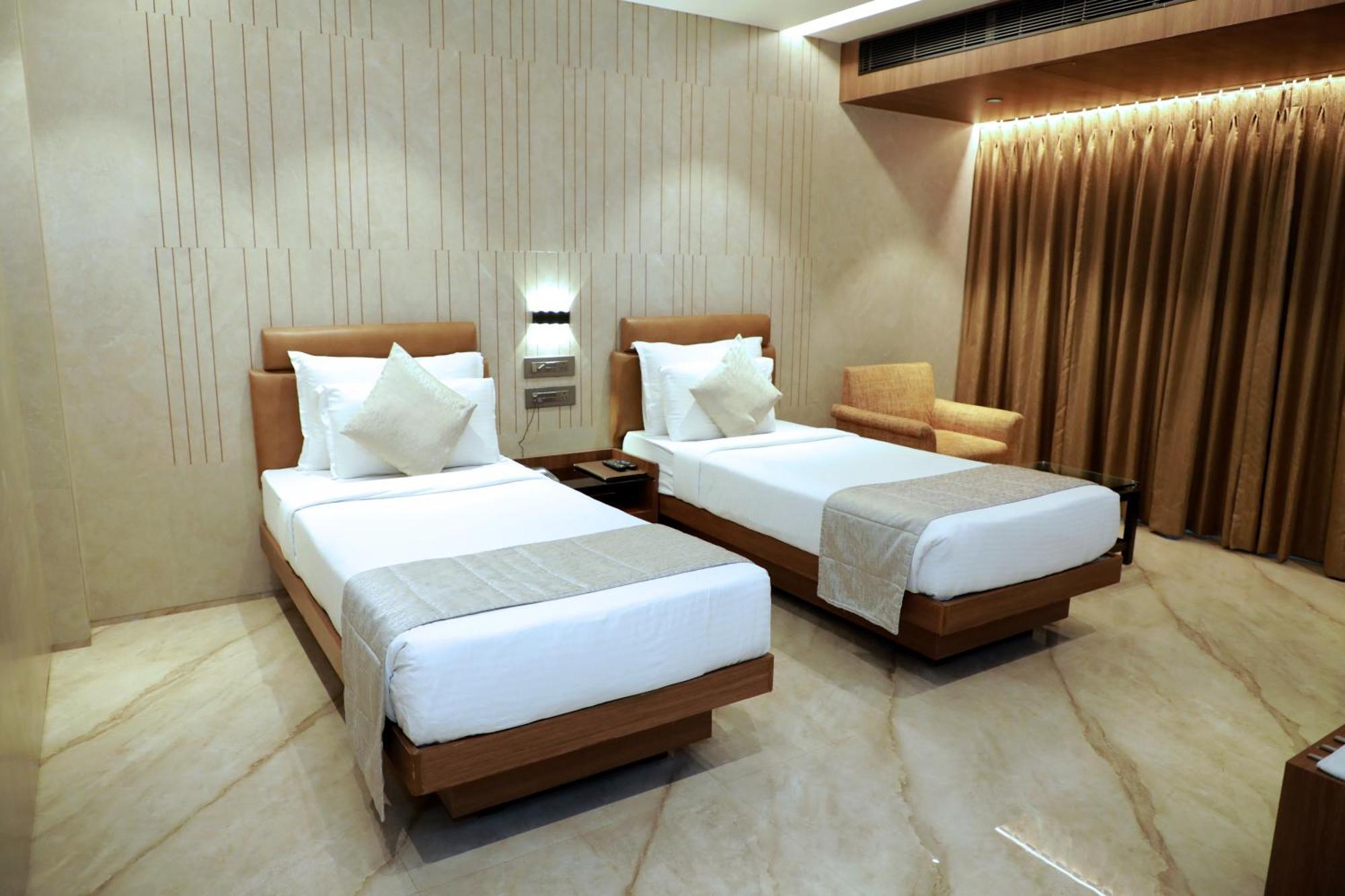 Hotel Archana Residency Mumbai Dış mekan fotoğraf