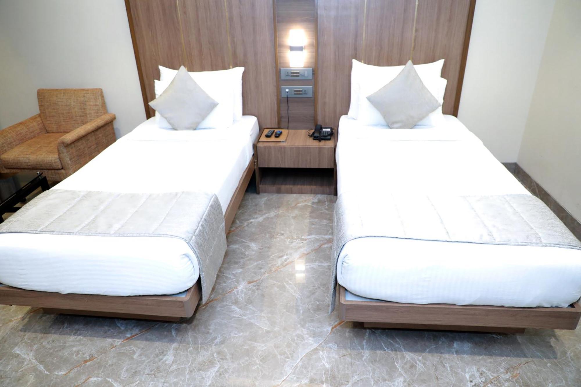 Hotel Archana Residency Mumbai Dış mekan fotoğraf